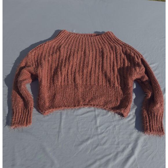 Love Tree Chunky Knit Sweater Womens Medium Dusty Rose Fuzzy Cropped Long Sleeve - Picture 8 of 8